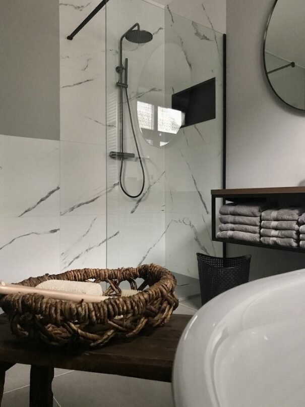 Badkamer Kamer Comfort Deluxe Bed and Breakfast De Oude Dorpsslagerij